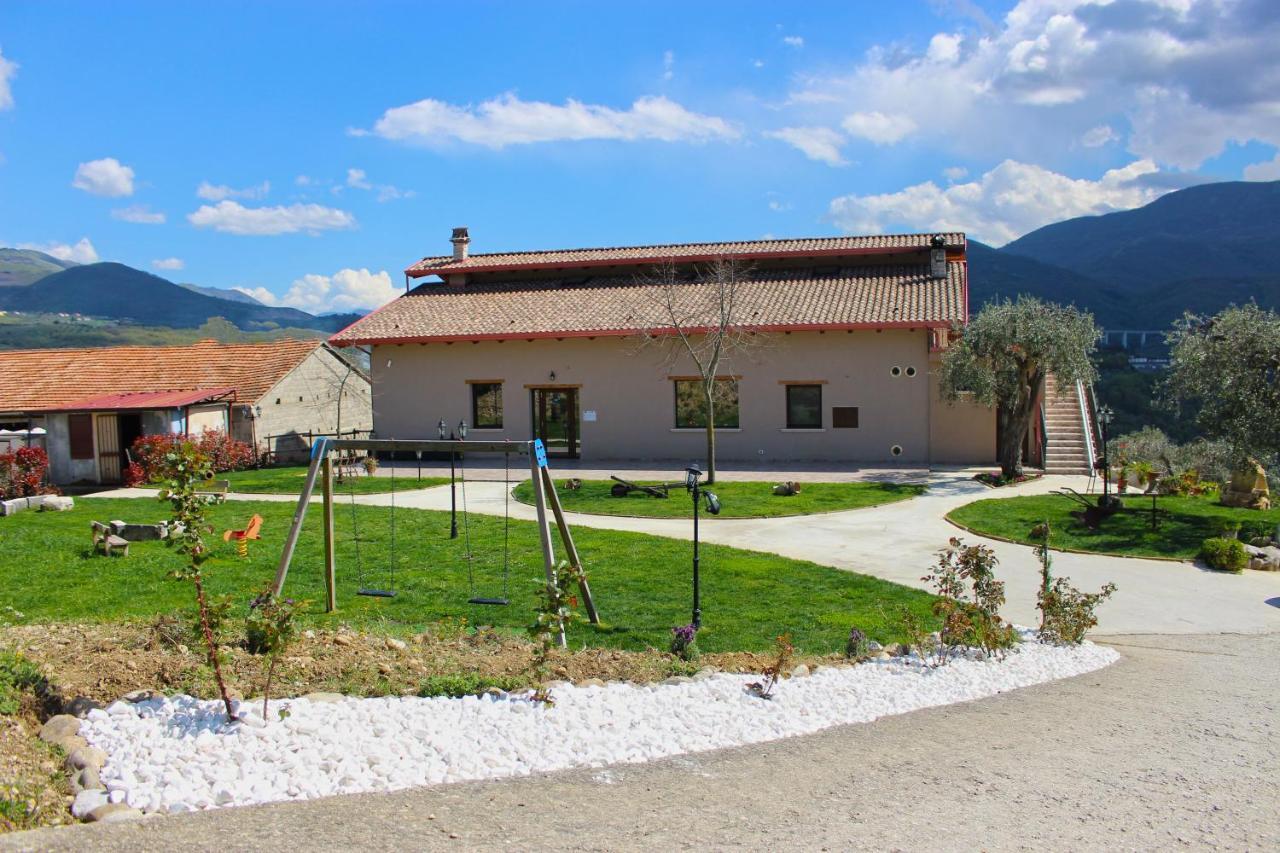 Tenuta Morrone Pertosa Extérieur photo