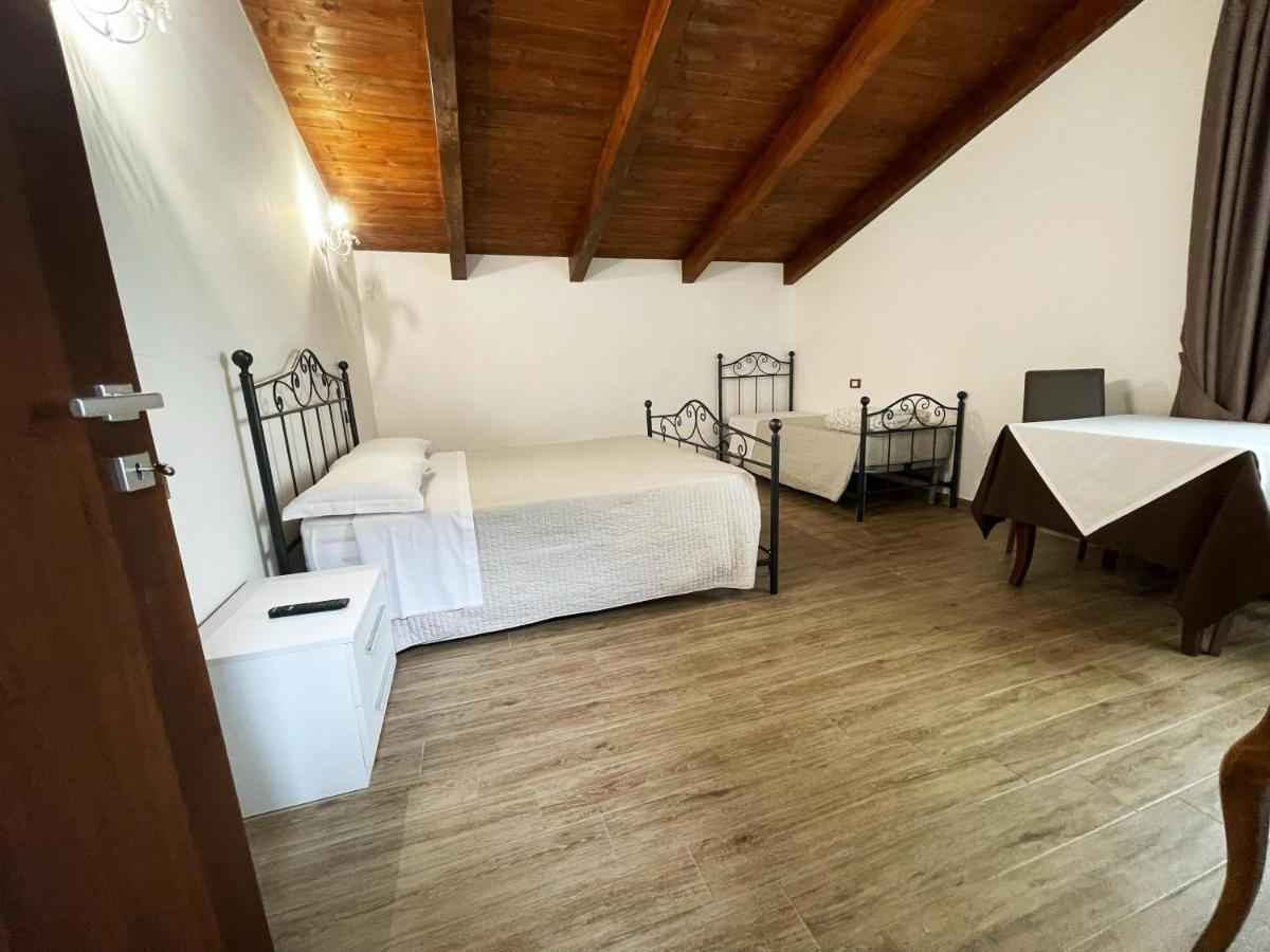 Tenuta Morrone Pertosa Extérieur photo